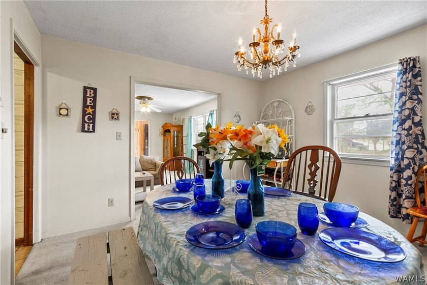 This spacious 6-bedroom, 4-bathroom home offers over 3,360 sq ft - photo 6