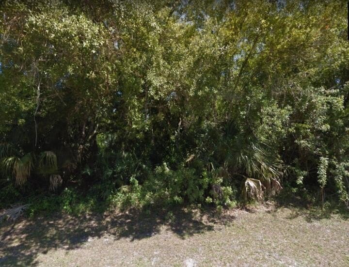 Just hitting the market, lot for sale at 5110 Sanibel Avenue - photo 2