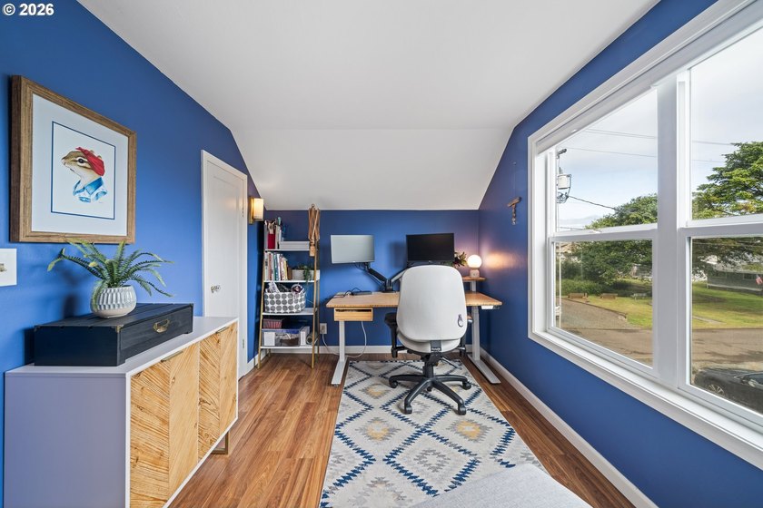Coastal Charm in the Heart of Rockaway Beach! Welcome to your - photo 27