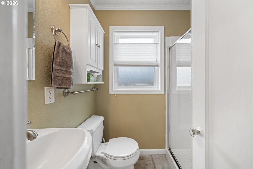 Coastal Charm in the Heart of Rockaway Beach! Welcome to your - photo 32