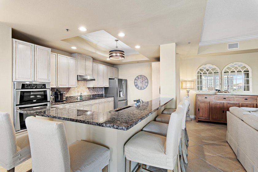 There are waterfront condominiums, and then there is Harbor - photo 15