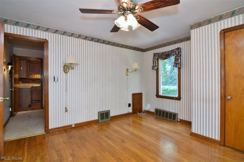 This charming and well maintained brick home has been in the - photo 18