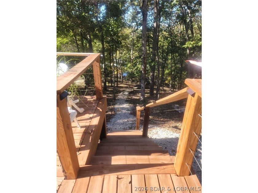 Welcome to your lakefront retreat! This super cute, updated 4 - photo 44