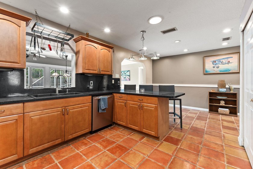 Explore this 4 Bed, 2 Bath pool home offering 1,800 sq ft under - photo 11