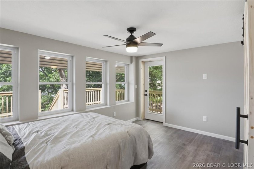 Adorable Lakefront Retreat/Newly Remodeled in 2026 at the 66MM - photo 16