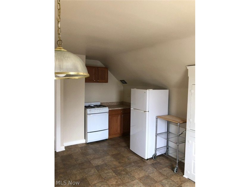 1274-1276 Bonnieview in Lakewood, Ohio is a well maintained - photo 12