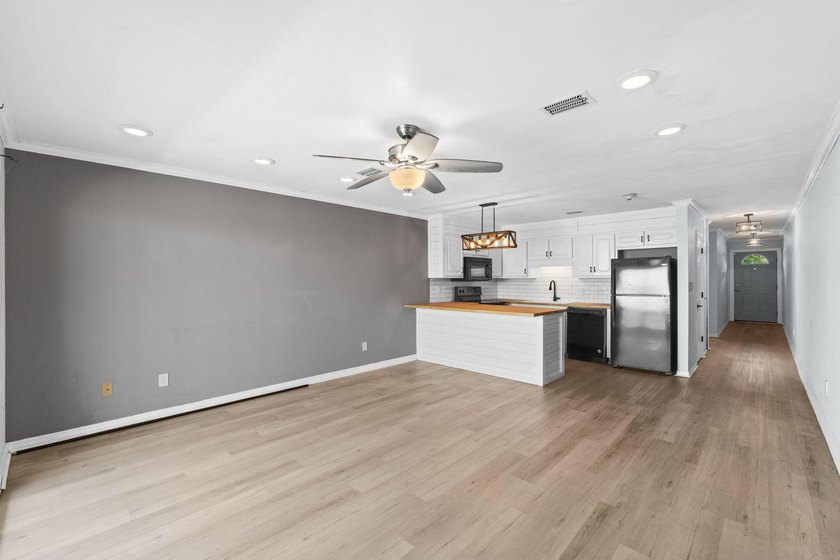 Enjoy waterfront living at the end of desirable Soundside Drive - photo 17