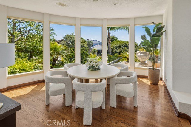 Set within the prestigious 24-hour guard-gated community of - photo 17