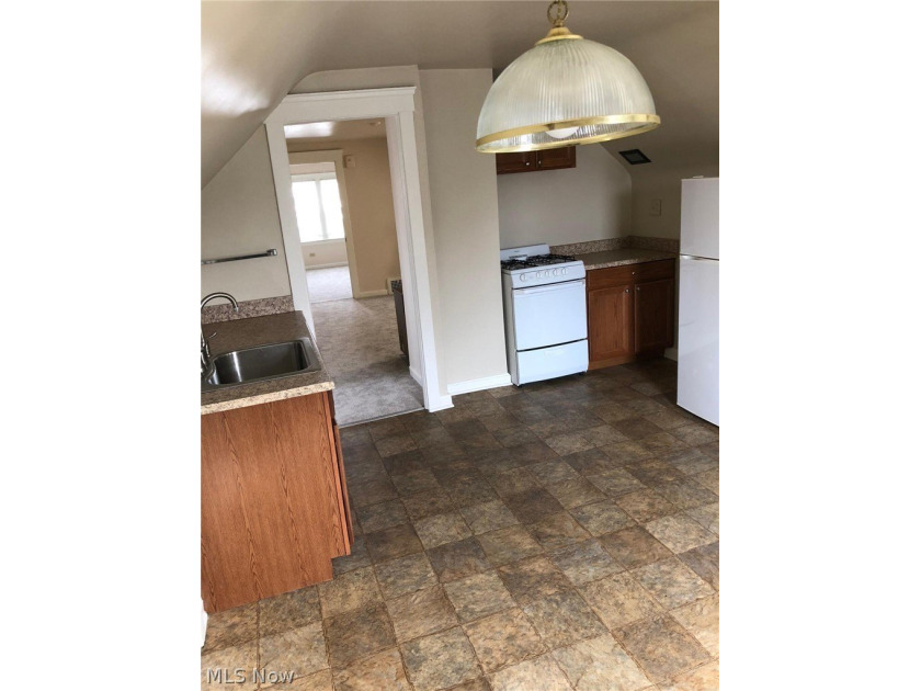 1274-1276 Bonnieview in Lakewood, Ohio is a well maintained - photo 17