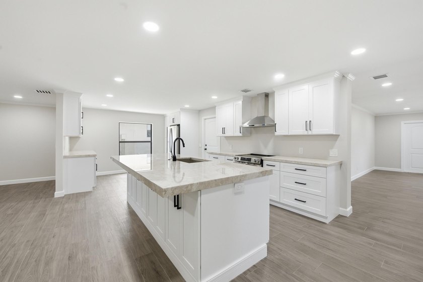 Fully remodeled 3-bedroom, 2-bath home with an attached garage - photo 17