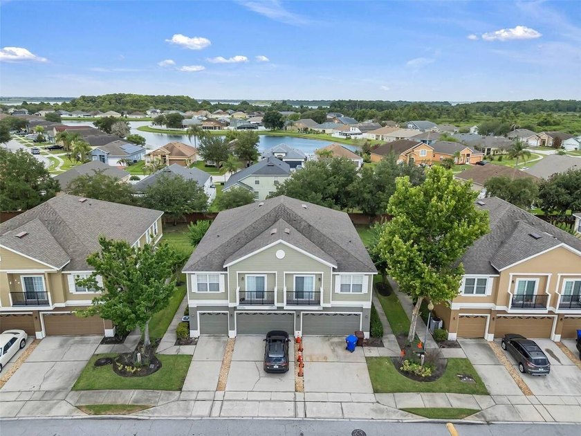 Priced to Sell! Don't miss this move-in-ready 2-bedroom - photo 2