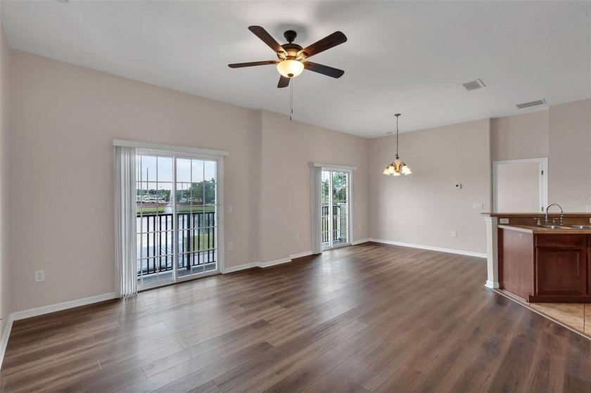 Priced to Sell! Don't miss this move-in-ready 2-bedroom - photo 6
