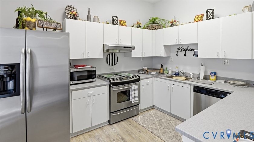 Welcome to this beautifully maintained single-level home in the - photo 42