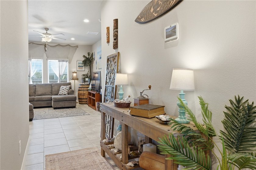 Charming 3-bed, 2-bath brick/rock home in the desirable Kokomo - photo 5