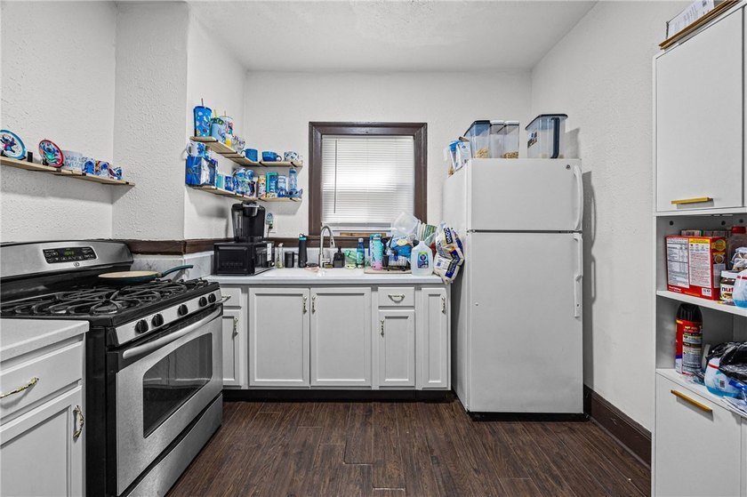 Welcome home to this beautifully updated duplex on the edge of - photo 12