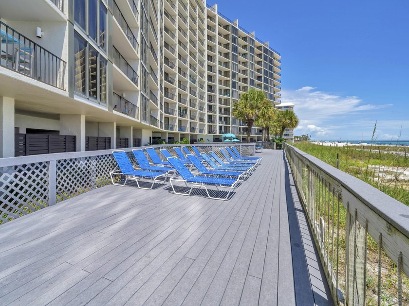 Welcome to the most beautiful Villa in Edgewater Resort! Offered - photo 38