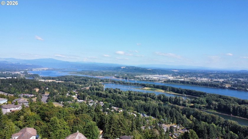 Live on top of the world in Camas, Washington. This rare, nearly - photo 21