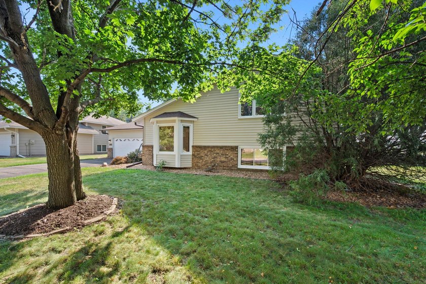 If your friend mentioned that cute home in Burnsville with all - photo 2
