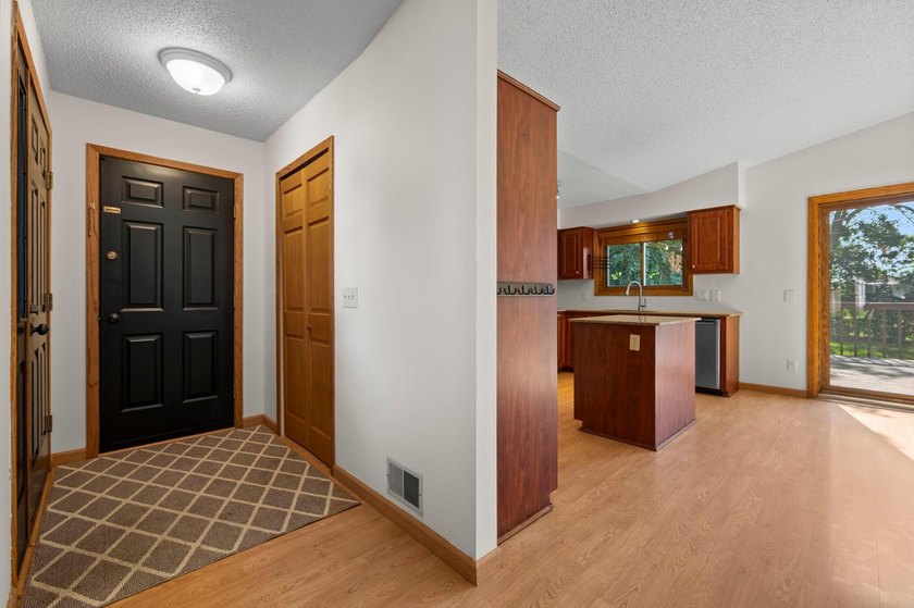 If your friend mentioned that cute home in Burnsville with all - photo 4