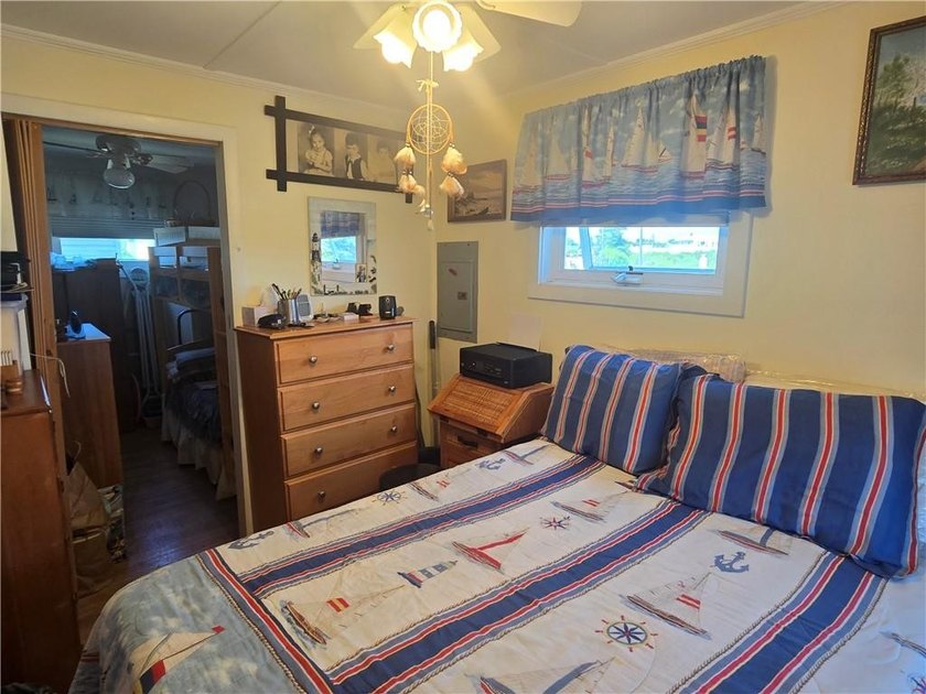 Rare 3 bed 1 bath waterfront cottage on Potter Pond!!! Located - photo 15