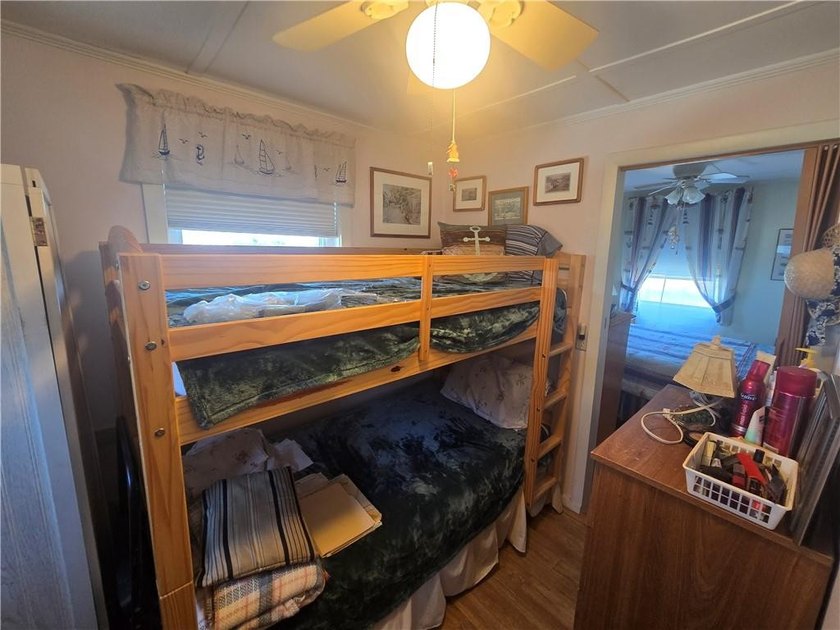 Rare 3 bed 1 bath waterfront cottage on Potter Pond!!! Located - photo 16