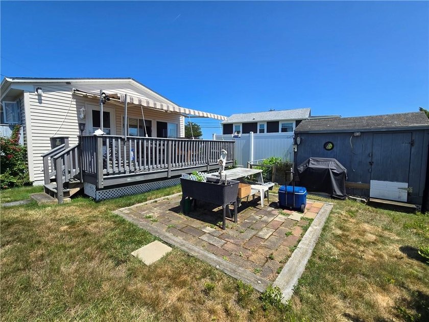 Rare 3 bed 1 bath waterfront cottage on Potter Pond!!! Located - photo 18