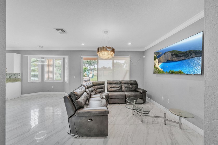 Welcome to 149 Bellezza Terrace, a beautifully updated, 2-story - photo 27
