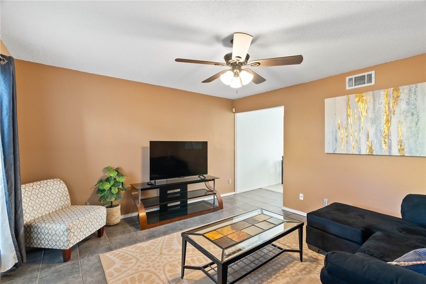 The Gardens on Everhart offer a cute, unique community of condos - photo 2