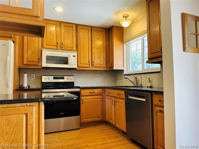 *********OFFER ACCEPTED -OPEN HOUSE SCHEDULED FOR SUN JULY 26 IS - photo 14