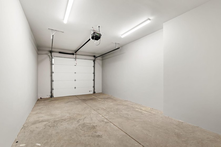 Whether you're looking for an investment property, weekend - photo 16