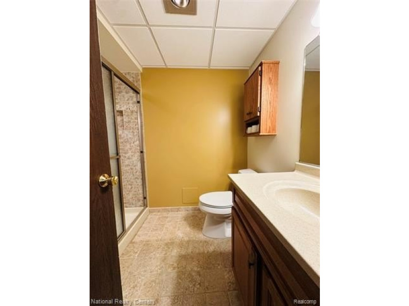 *********OFFER ACCEPTED -OPEN HOUSE SCHEDULED FOR SUN JULY 26 IS - photo 29