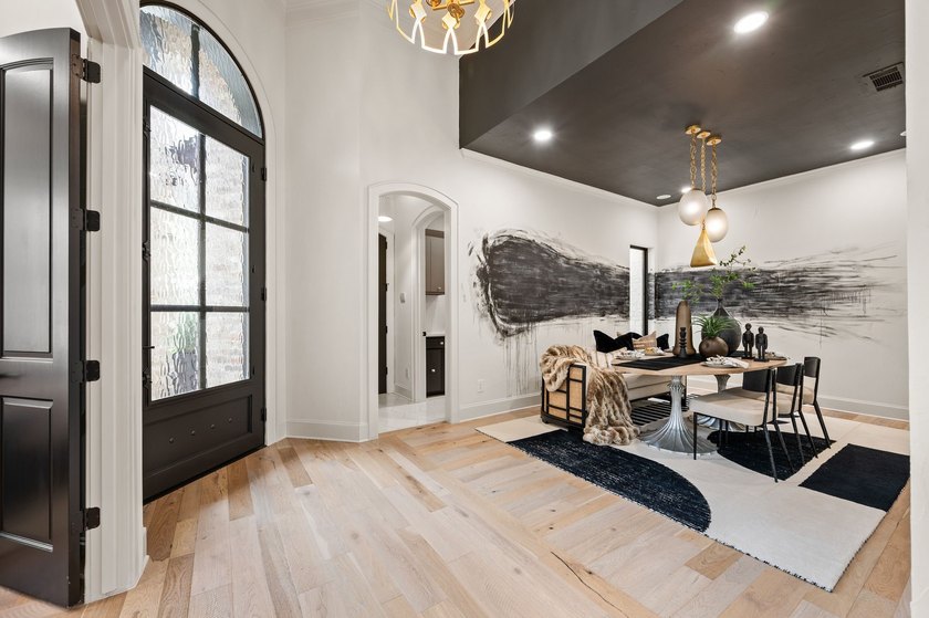 Within Timarron's Crescent Royale, fully remodeled villas of - photo 4