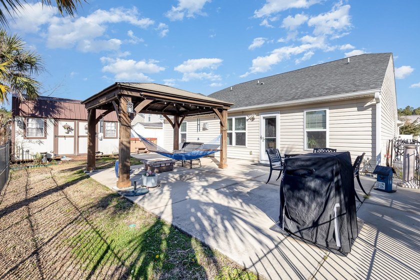 Welcome to Myrtle Grove Plantation! This fully updated 4 bedroom - photo 30