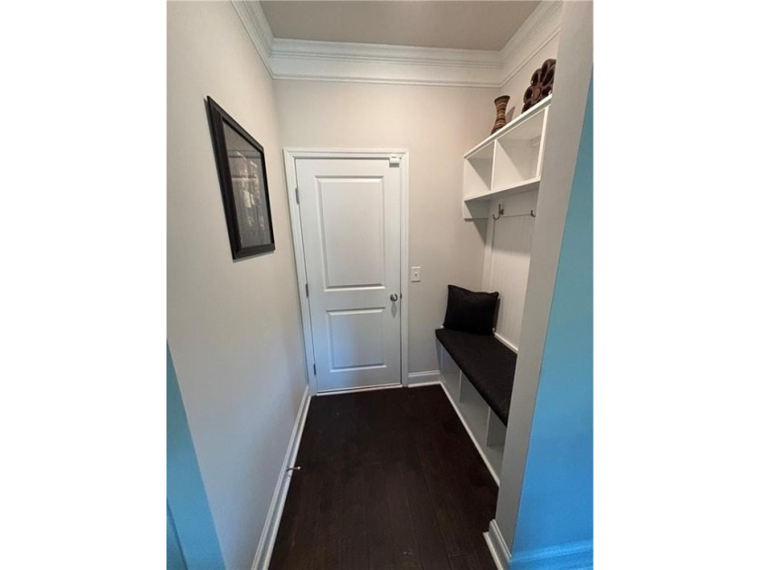 Like-new and impeccably maintained, this stunning 2-year-old - photo 34