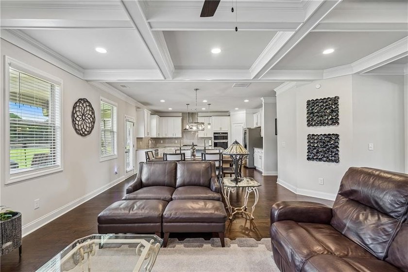 Like-new and impeccably maintained, this stunning 2-year-old - photo 36