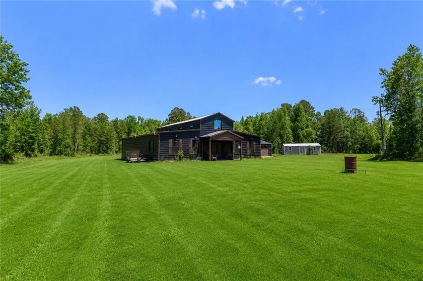 Modern barndominium on 10.28+/- private, wooded acres with TWO - photo 39