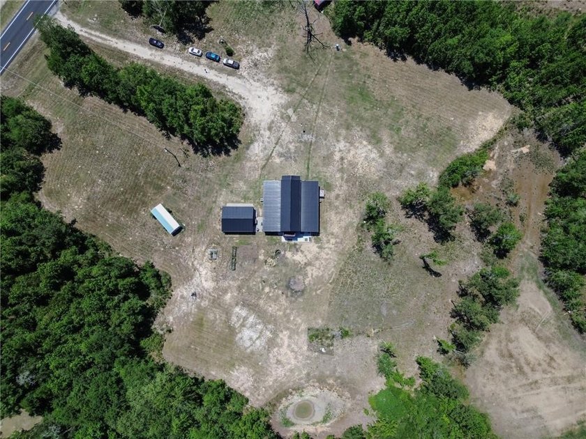 Modern barndominium on 10.28+/- private, wooded acres with TWO - photo 47