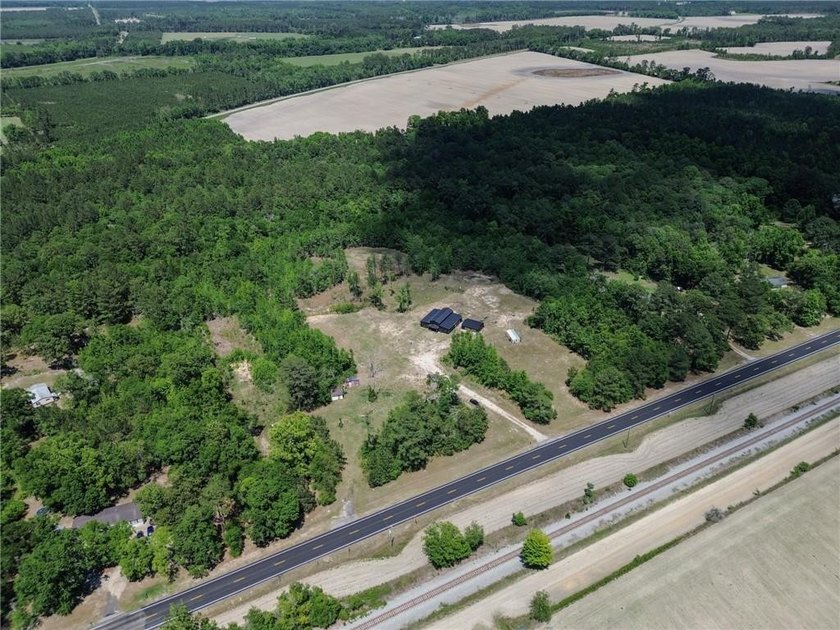 Modern barndominium on 10.28+/- private, wooded acres with TWO - photo 49