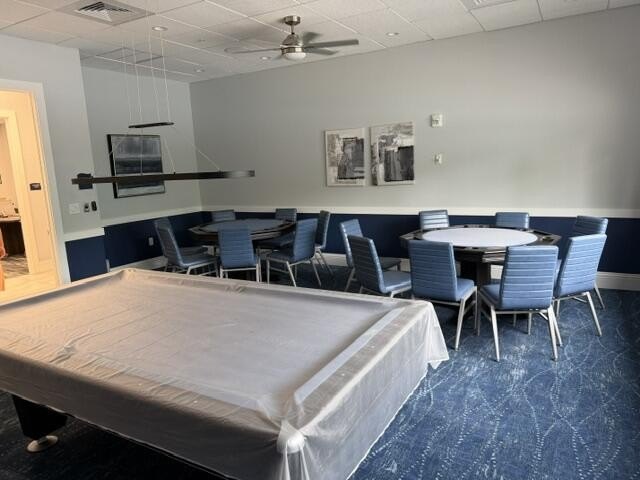 Spacious 1-bedroom, 2-bath residence featuring a massive floor - photo 24