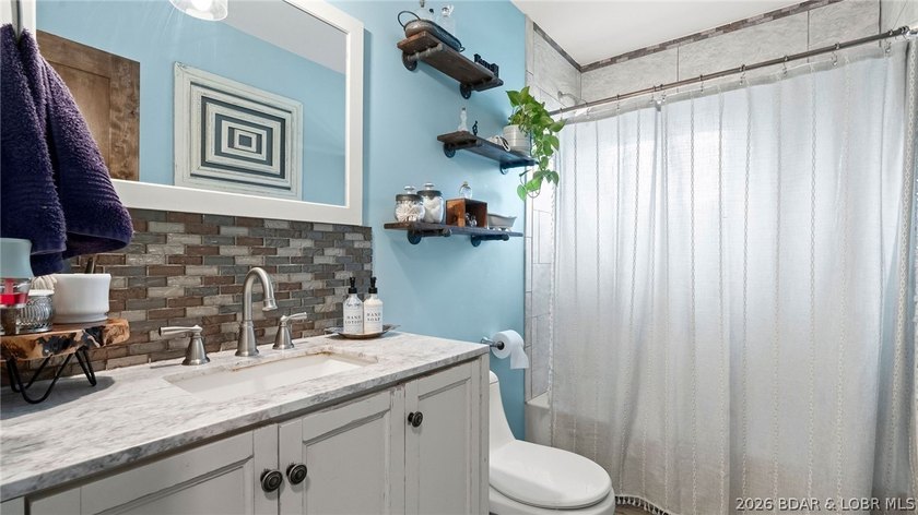 Beautiful 3-bedroom, 2-bath home located right in the heart of - photo 30