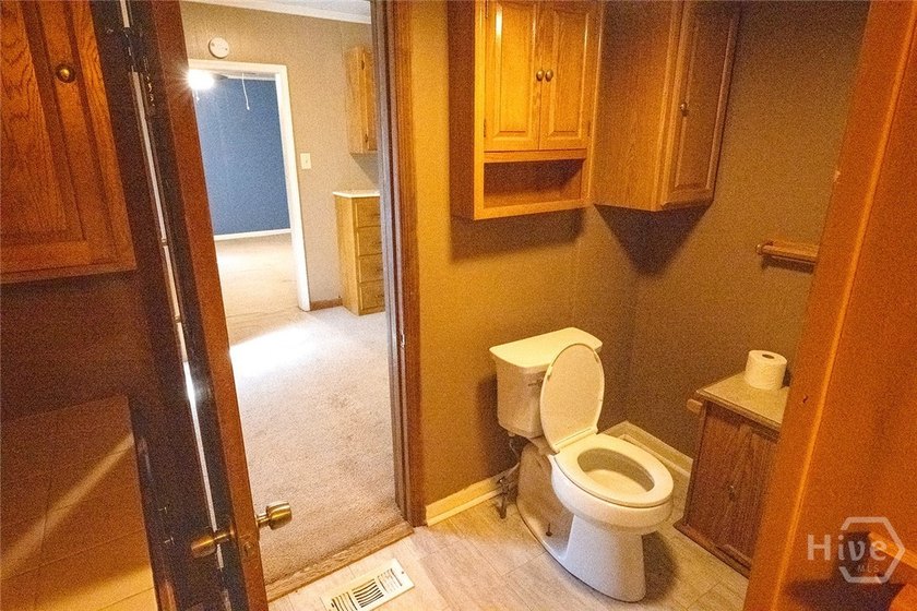 Investor Special in Garden City! This 2-bedroom, 1-bath home - photo 22