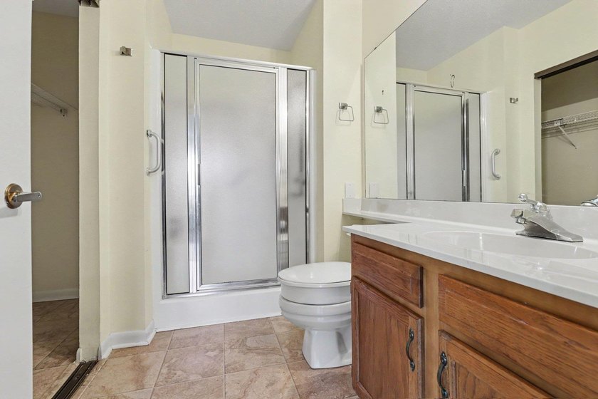 Welcome to your dream condo in the thriving 55+ Covenant Towers - photo 21