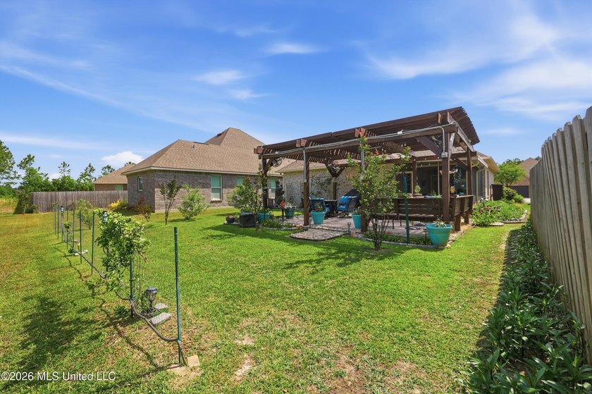 Luxury Coastal | Artistic Retreat in South Breeze Subdivision - photo 45
