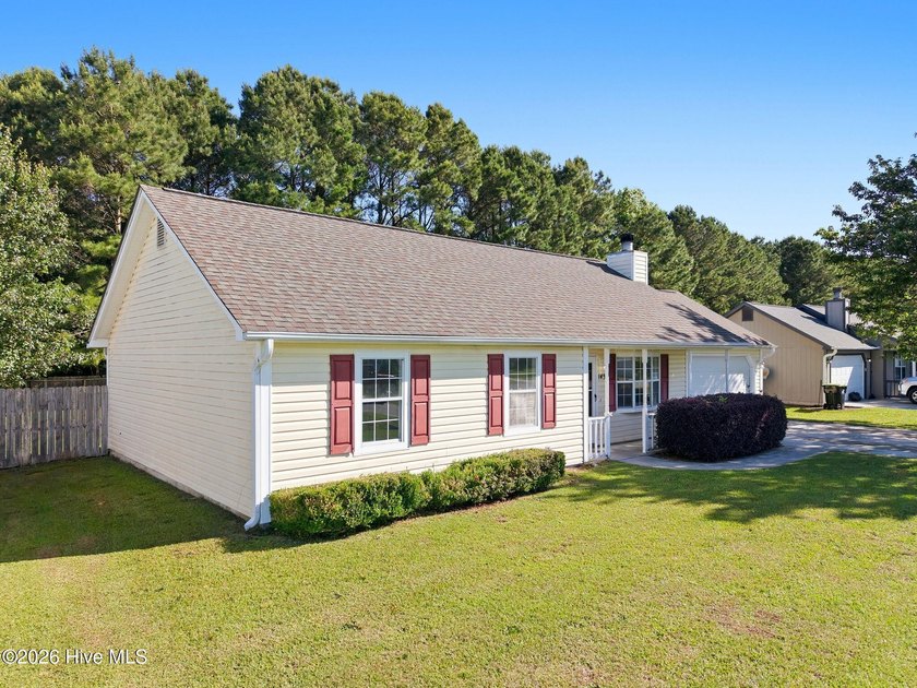 Beautifully updated 3-bedroom, 2-bath home featuring fresh - photo 2