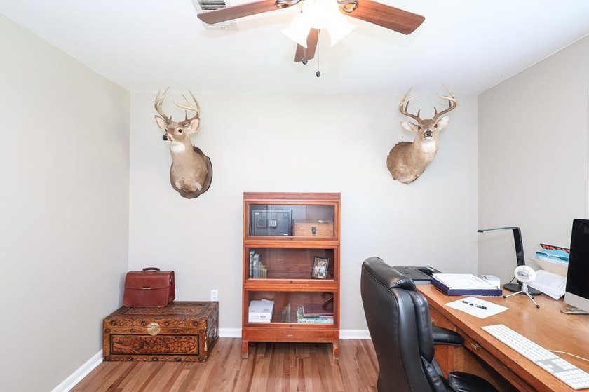 Tucked away in desirable Quail Creek Estates, this spacious - photo 23
