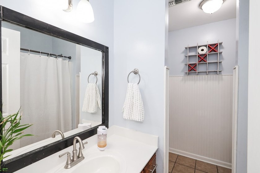 Tucked away in desirable Quail Creek Estates, this spacious - photo 25