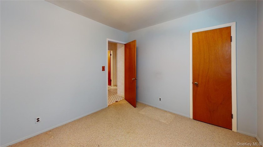 Welcome to this spacious detached single-family home located on - photo 15