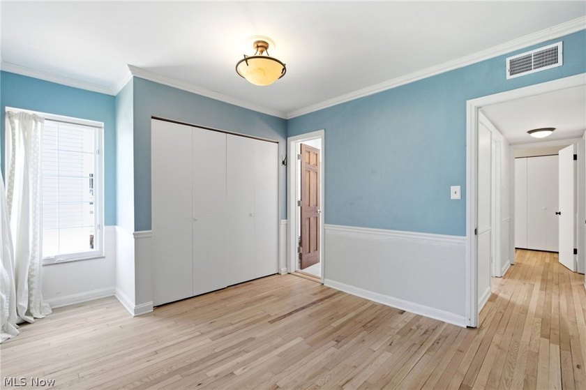 A wonderful Bay Village lifestyle awaits in this move-in ready - photo 15