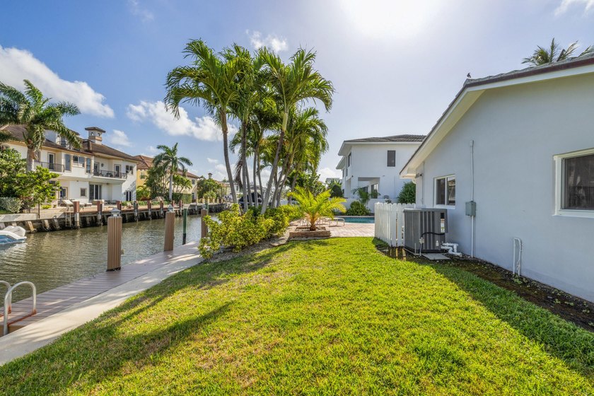 Discover prime waterfront real estate in Delray Beach at this - photo 30
