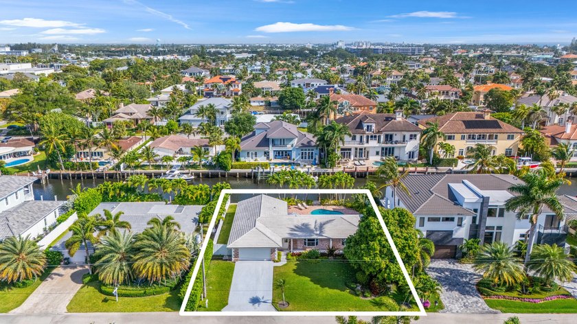 Discover prime waterfront real estate in Delray Beach at this - photo 31